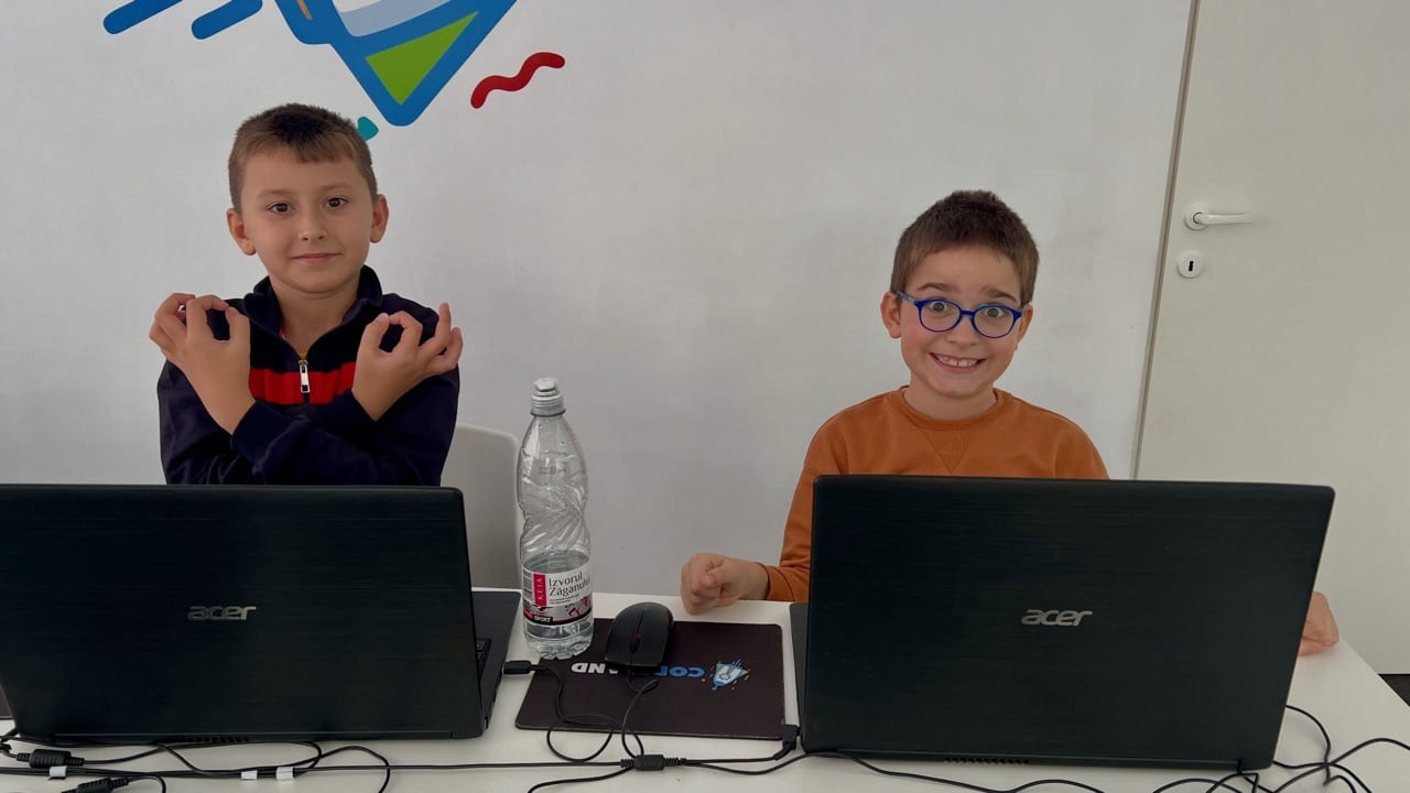 Pregătiți de weekend: energie, curiozitate și prietenii la Codeland – fotografie 2